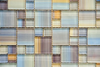 Glass Tiles Add Visual Interest